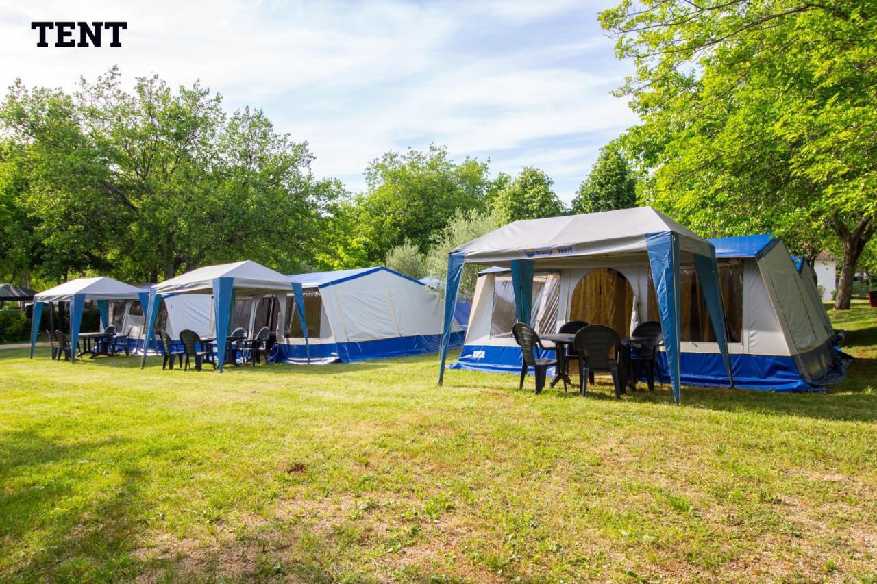 Easyatent Camping Porto Sole فيرسار المظهر الخارجي الصورة