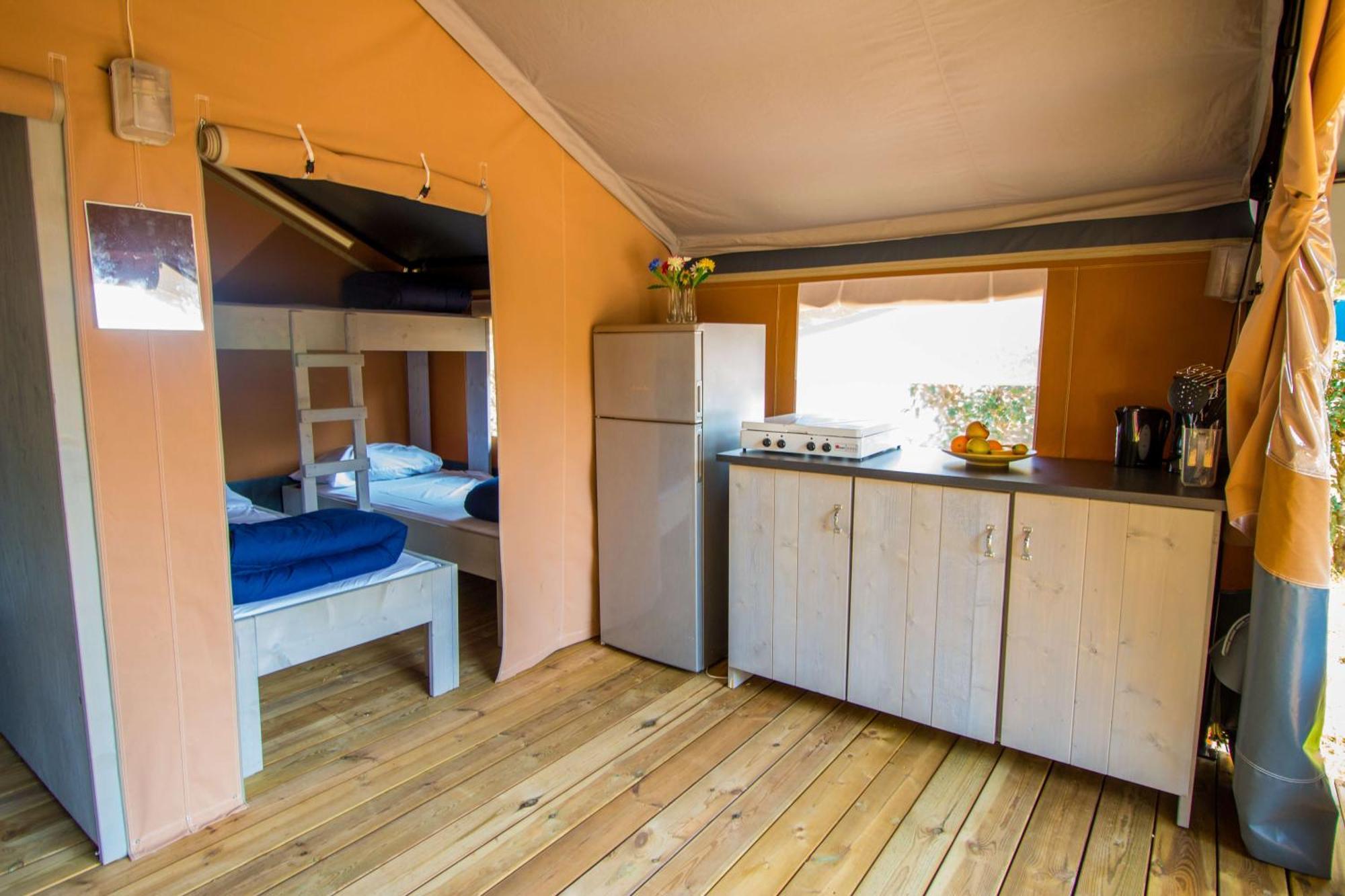 Easyatent Camping Porto Sole فيرسار الغرفة الصورة